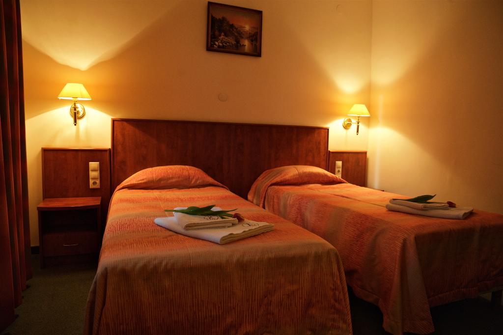 Hotel Lukacs Superior Казинцбарцика Номер фото