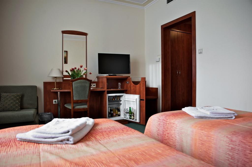 Hotel Lukacs Superior Казинцбарцика Номер фото